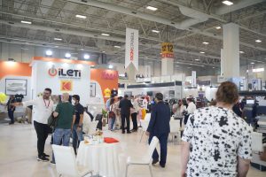 SZR7358-300x200 FUAR ORGANİZASYON EVENT FOTOĞRAF ÇEKİMİ